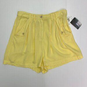 Kimchi Blue Shorts Size 6 NWT Yellow Madeline High Waist Urban Outfitters